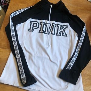 PINK Ultimate half zip top great cond size M NICE